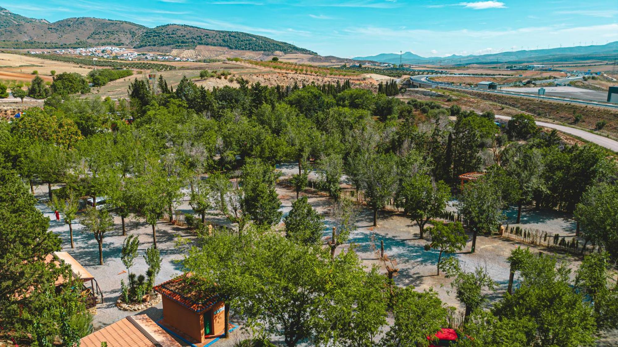 Camping & Bungalows Suspiro Del Moro Otura Ngoại thất bức ảnh